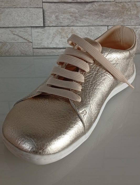 Baskets True Feel Planinium