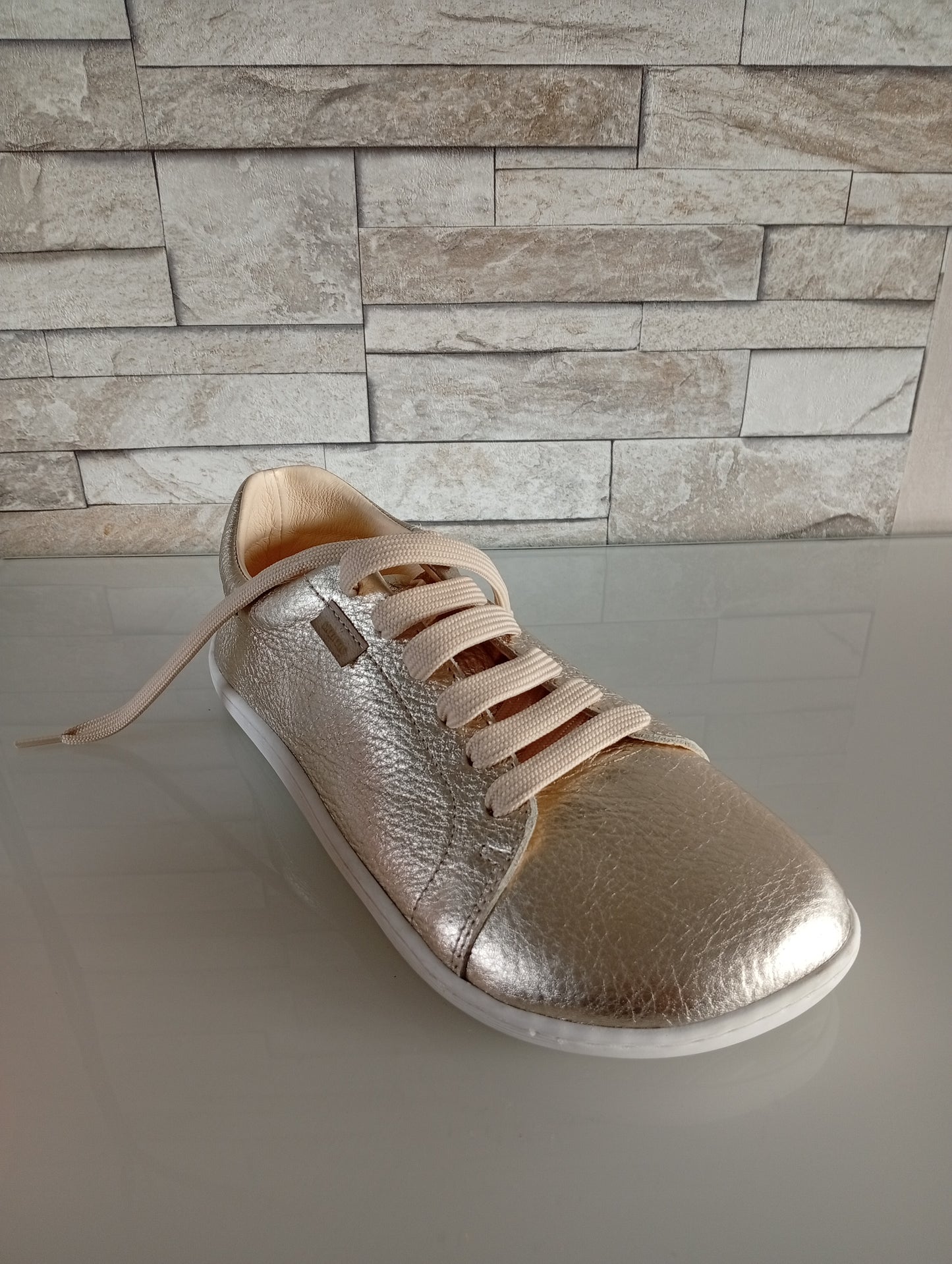 Baskets True Feel Planinium