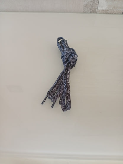 Lacets motifs