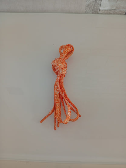 Lacets motifs